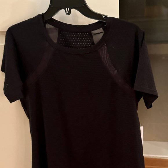 Athleta Tops - Athleta - Moisture Wicking Short Sleeve Shirt (NWT
